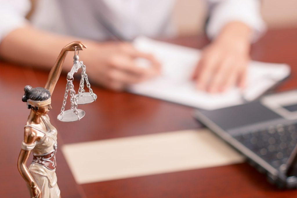 Jenis Dokumen Perusahaan yang Harus Melalui Proses Review Profesional